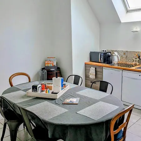 Le Charme D Ognes Apartament