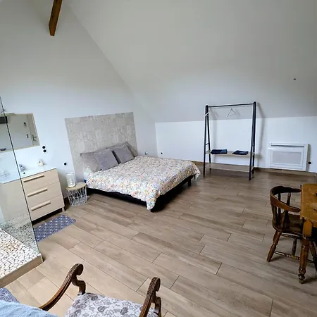 Le Charme D Ognes Apartament *